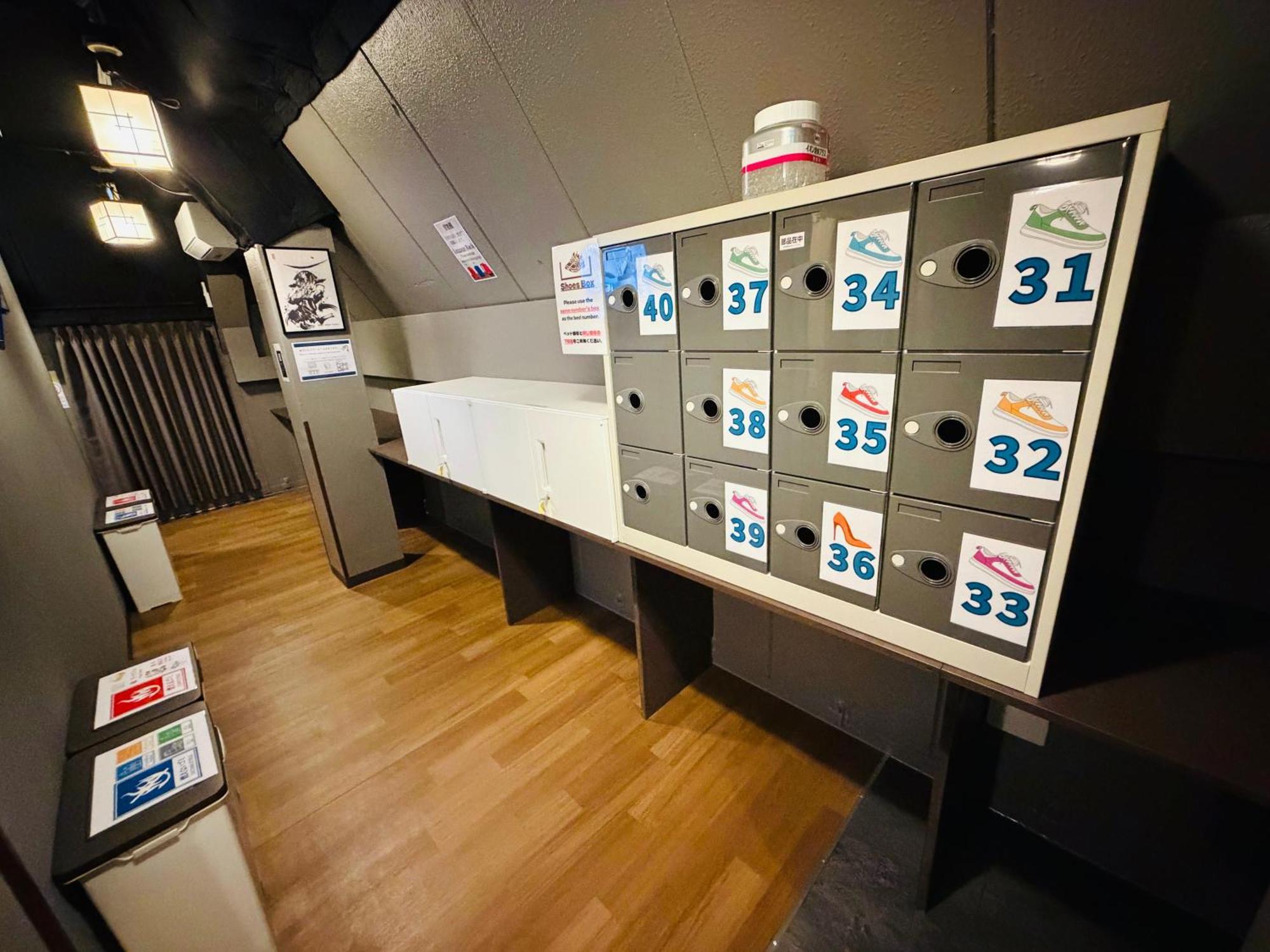 Shinbashi Kon Hotel — Photos 1